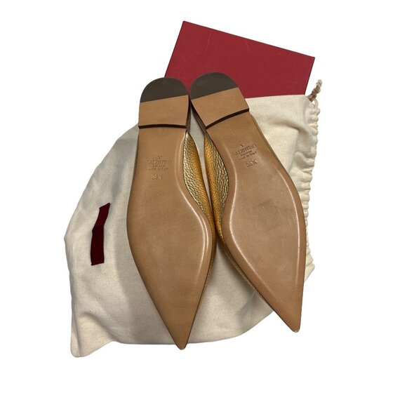 Valentino Garavani Gold Rockstud Pointed-Toe Mules - Picture 6 of 7